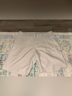 Peter Millar Shorts